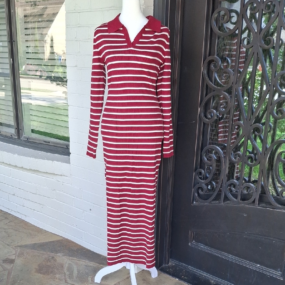 Red and White Long Sleeve Polo Collar Dress